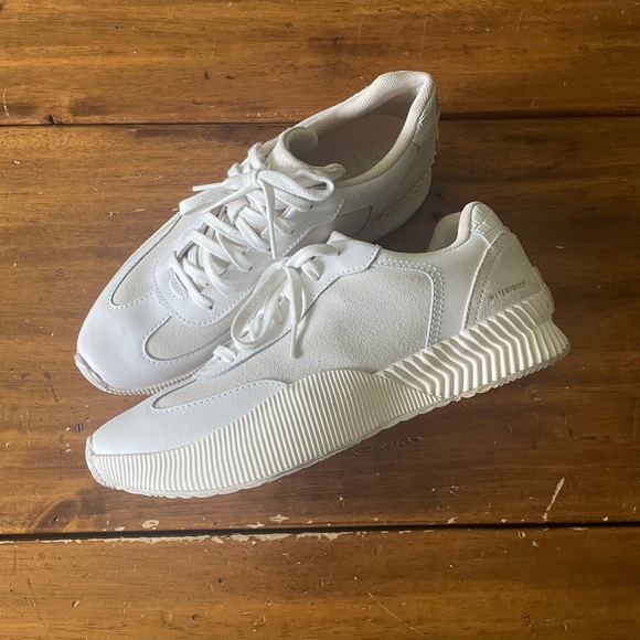 Sorel Ona Blvd Classic Waterproof Sneaker Shoes White Ivory Size 10 - Picture 1 of 11
